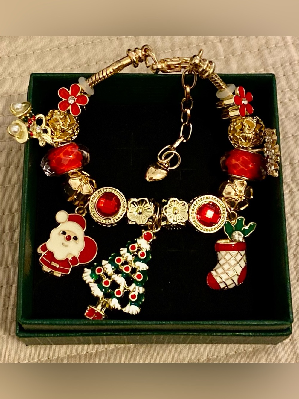 Gold-Tone Red & Green Christmas Charm Bracelet - Holiday Women Jewelry